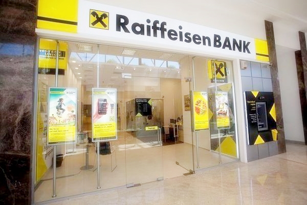С какими банками сотрудничает Райффайзенбанк без комиссии - способы и условия