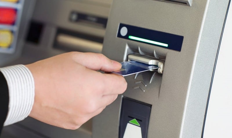 Снять деньги ВТБ без комиссии какие банкоматы - способы