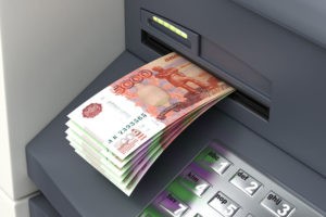 Как снять деньги с банкомата Сбербанка пошаговая - способы и условия